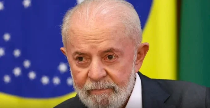 Governo Lula supera Bolsonaro em sigilos e promessa de 'revogaço' vira alvo de críticas