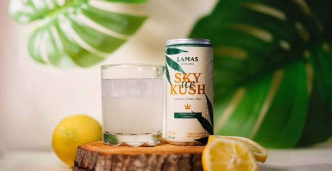 Carnaval de BH: Destilaria mineira lança uísque com aroma de maconha para foliões