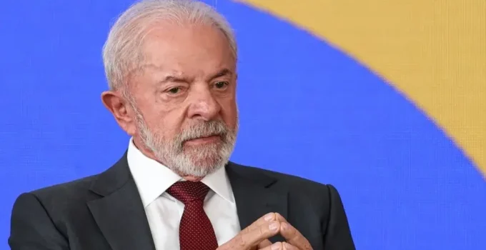 Lula Veta PL que Estabelecia Idade Máxima Nacional para Concursos de Policiais e Bombeiros