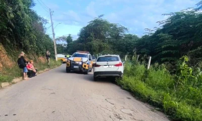 Perseguição a picape suspeita termina com viatura da PM Rodoviária batida e policial ferido em Santana do Paraíso