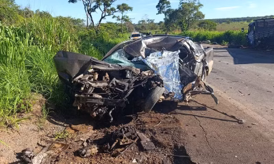 Motorista morre presa às ferragens após colisão frontal com caminhão na MG-170, em Moema