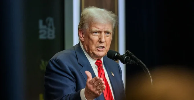 Trump abre as portas para Rússia e China comprarem petróleo dos EUA, em meio a tensões geopolíticas