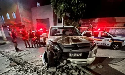 Roubo de caminhonete em Ipatinga termina com perseguição e acidente em Coronel Fabriciano