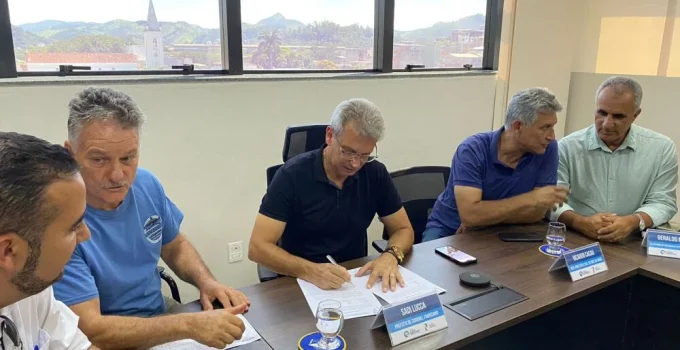 Coronel Fabriciano: Sadi Lucca assina R$ 8,5 milhões em ordens de serviço para UBSs e novo CMEI