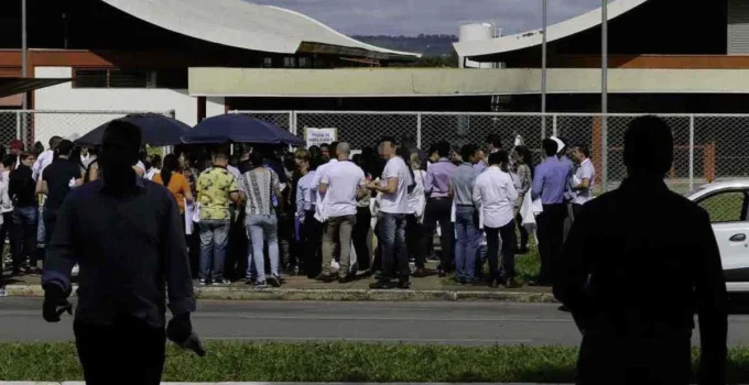 Medicina em MG: 11 Cursos em Risco e 7 Destaques em Avaliação Nacional de Qualidade