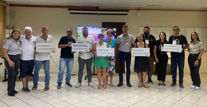 Cinco Projetos Sociais do Vale do Aço Recebem Apoio Financeiro da Fundação Aperam Acesita em 2025