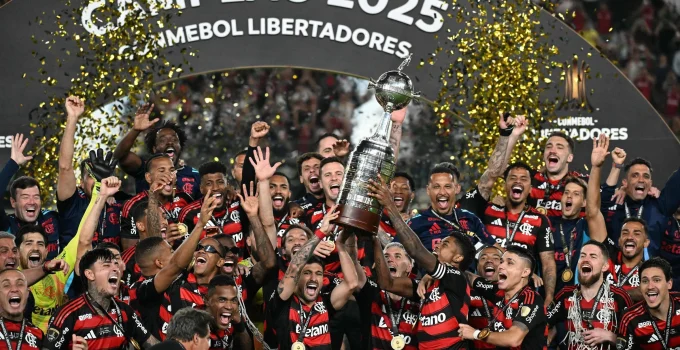 Festa do Flamengo: Trio Elétrico e Celebração no Centro do Rio Neste Domingo