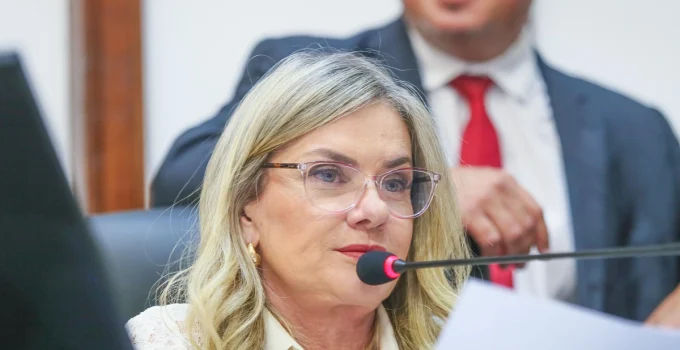 Presidente da Alba, Ivana Bastos, cancela agenda por problema de saúde ocular