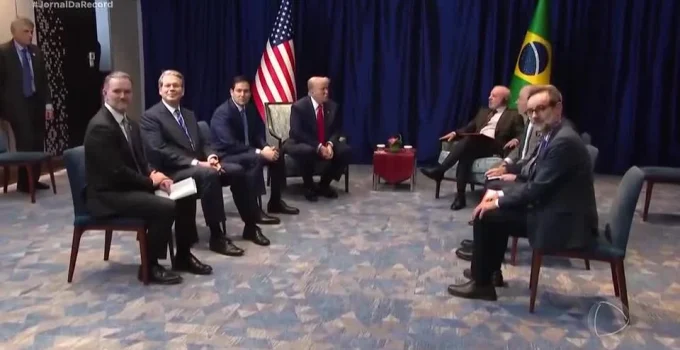 Lula e Trump combinam encontro nos EUA e discutem Conselho de Paz com foco na Palestina