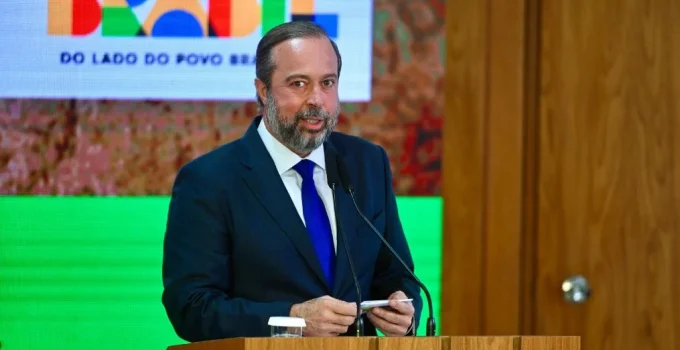 Ministro Alexandre Silveira Impulsiona Retomada da Indústria Naval no Vale do Aço com Evento em Ipatinga