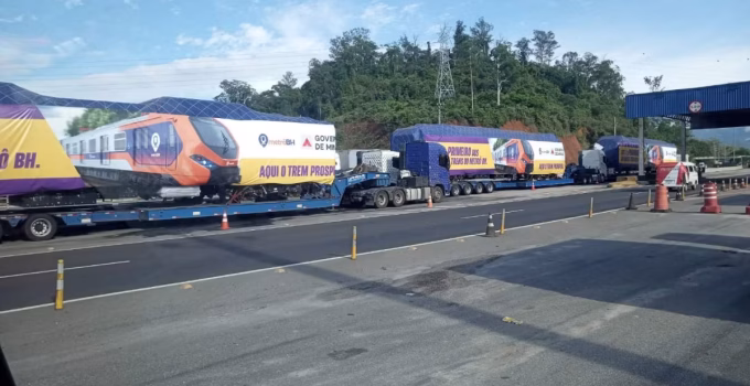 Primeiro Trem Moderno do Metrô de BH Chega a Minas Gerais Após Passagem pelo Rio