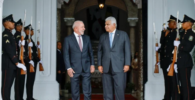 Lula defende diplomacia presencial e critica uso de redes sociais por líderes mundiais no Panamá