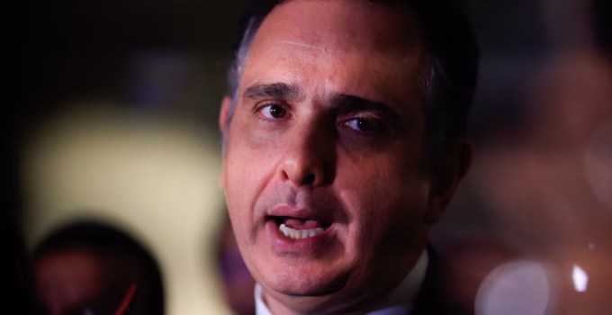 Pacheco se afasta do PT e mira União Brasil ou MDB para disputa pelo Governo de Minas