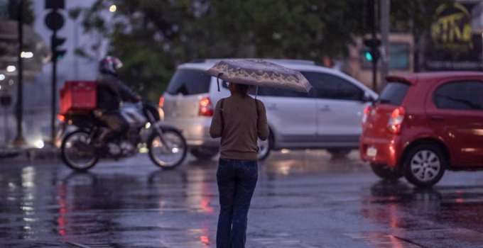Belo Horizonte volta a registrar dias chuvosos a partir desta sexta-feira; confira a previsão