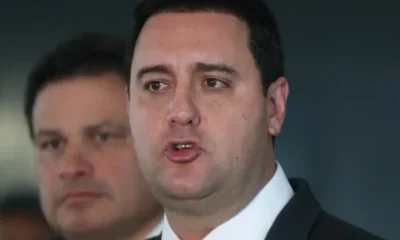 Ratinho Jr. defende indulto a Bolsonaro e causa racha no PSD