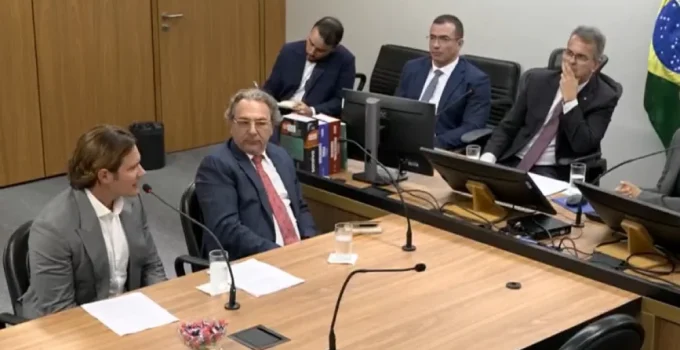 Vorcaro diz que não teve ajuda política e questiona prisão: 'Se tivesse, não estaria aqui'