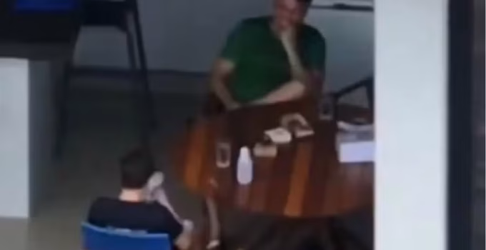 Moraes autoriza visitas de parlamentares a Bolsonaro na Papuda; Nikolas Ferreira e outros senadores confirmados