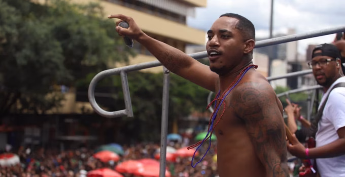 O Kannalha Incendeia o Carnaval de BH com o Ritmo Baiano na Avenida dos Andradas