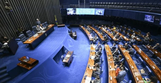 PT enfrenta risco de encolhimento no Senado com 6 de 9 senadores em fim de mandato