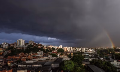 Chuva forte atinge Belo Horizonte e Região Metropolitana neste domingo; previsão indica mais precipitações