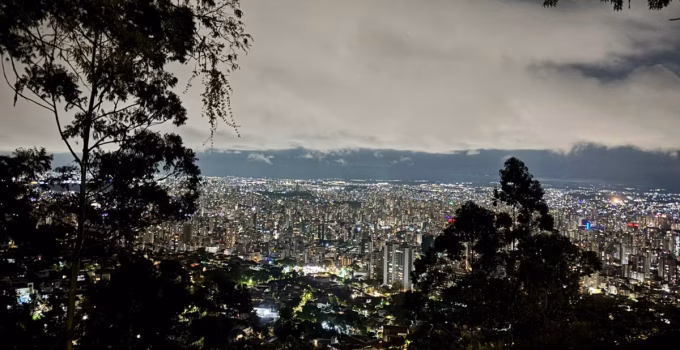 Belo Horizonte em Alerta: Chuvas Intensas Causam Preocupação e Exigem Cuidados Urgentes na Capital Mineira