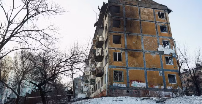 Rússia intensifica ataques com mais de 500 drones e mísseis contra Ucrânia em meio a inverno rigoroso