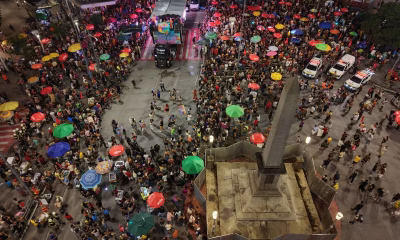 Banda Mole Inova no Carnaval de BH com Ala Drag Queen e Celebra Diversidade na Avenida Afonso Pena