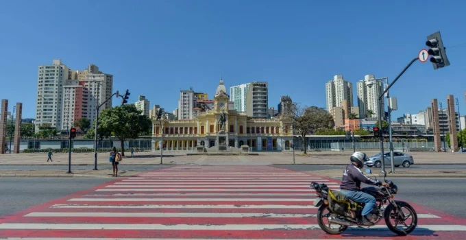 Belo Horizonte planeja mega show internacional gratuito nos moldes do Rio de Janeiro