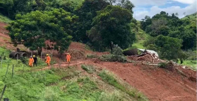 Tragédia em Eugenópolis: Deslizamento de açude soterra família de quatro pessoas na Zona da Mata mineira