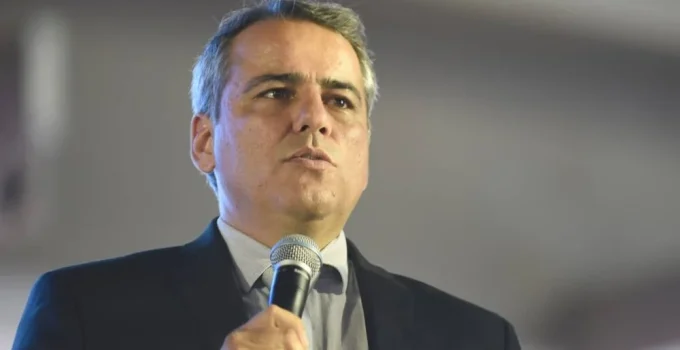 Chapa de Peso: Ex-Prefeitos e Deputados Buscam Acomodação em BH para Eleições