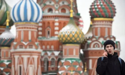 Rússia Tenta Bloqueio Total do WhatsApp em Movimento Controversial por Controle de Comunicações