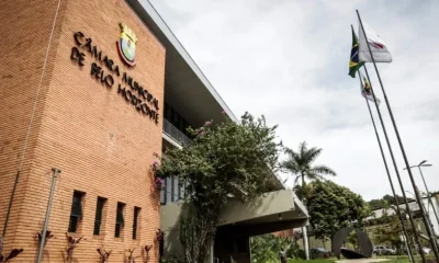 Câmara de BH: Nova Onda de Projetos Legislativos Intensifica a "Guerra Cultural" na Capital Mineira