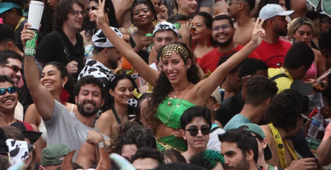 Carnaval em BH: Onda de 350% em reservas consolida capital mineira como polo da folia