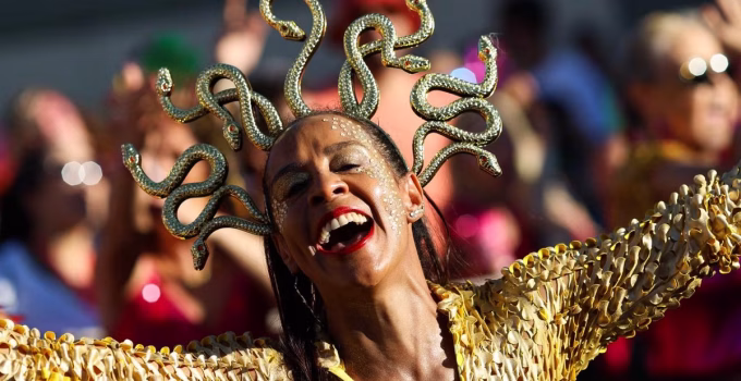 Carnaval de BH: Confira a programação completa de blocos para este domingo e não perca a folia