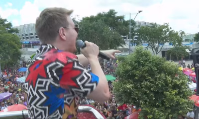 Michel Teló comanda bloco 'Sertanejinho do Teló' e exalta BH: 'Cidade muito querida' em dia de folia