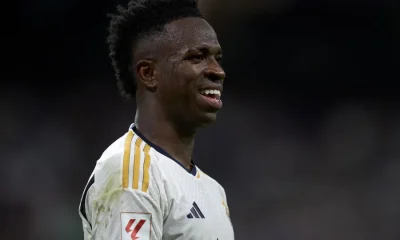 Vini Jr. celebra tetra da Libertadores do Flamengo com euforia: 'Ser Flamengo é um Carnaval!'