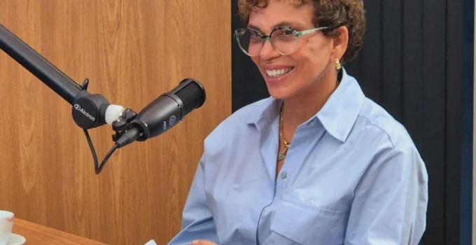 Marília Campos defende nome 'de centro' para segunda vaga ao Senado em MG, visando fortalecer Lula