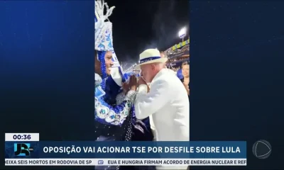 Oposição celebra rebaixamento de escola de samba que homenageou Lula e pede "rebaixamento" do petista