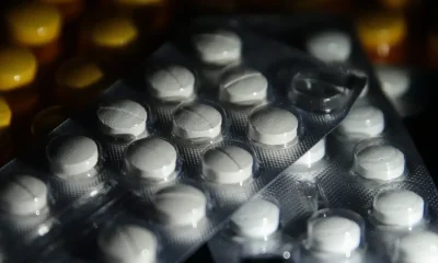 Drogaria de Santa Luzia é condenada em MG a indenizar cliente por vender remédio manipulado sem rótulo