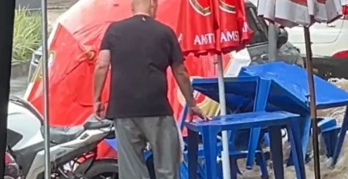 Temporal em BH: Chuva forte arrasta mesas e cadeiras de bar no Anchieta e assusta clientes