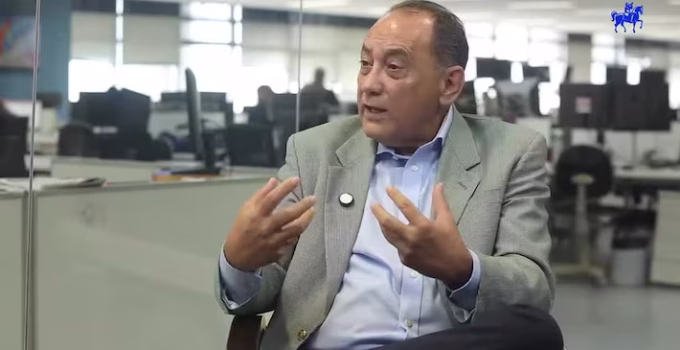 Justiça suspende ordem de remoção de postagem de Flávio Bolsonaro sobre PT e 'partido do tráfico'