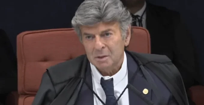 Fux anula arquivamento de queixa-crime contra Lula e envia caso à PGR