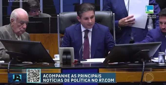 Câmara aprova PL Antifacção e texto segue para sanção de Lula sem taxação de apostas