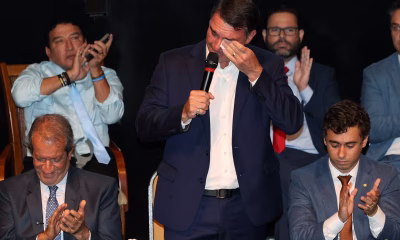 Nikolas Ferreira e Flávio Bolsonaro fecham acordo para nome do PL ao Senado em Minas; anúncio será na próxima semana