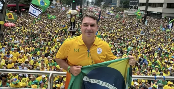 Filhos de Autoridades em Foco: Regalias e Investigações Marcando a Política Brasileira