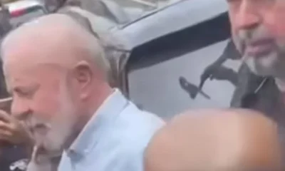 Lula é hostilizado com gritos de 'ladrão' e 'vagabundo' em visita a área de enchentes em Minas Gerais