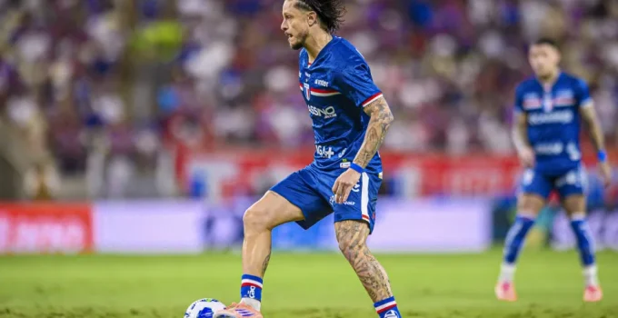 Fortaleza vence Atlético-MG de virada e segue sonhando com a permanência na Série A