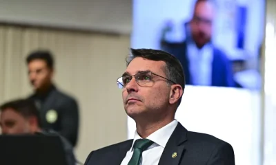 Vereador de BH aciona PGR contra Flávio Bolsonaro por suposta propaganda antecipada em atos de SP