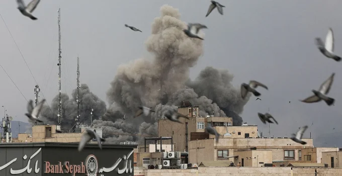 Guerra no Oriente Médio: Exportações de Minas Gerais sob Ameaça de Custos Logísticos e Câmbio Instável