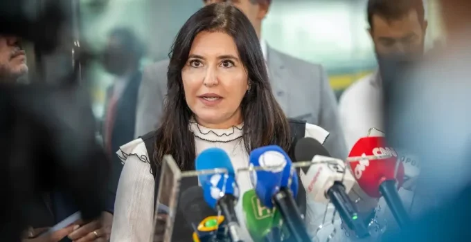 Governo reduz projeção do salário mínimo para 2026 em R$ 4; entenda o impacto nos benefícios do INSS e BPC